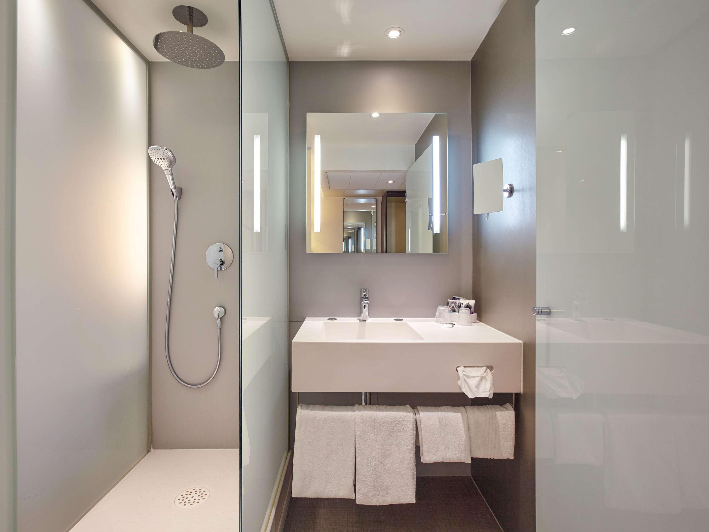 Mercure Paris Arc De Triomphe Etoile Esterno foto
