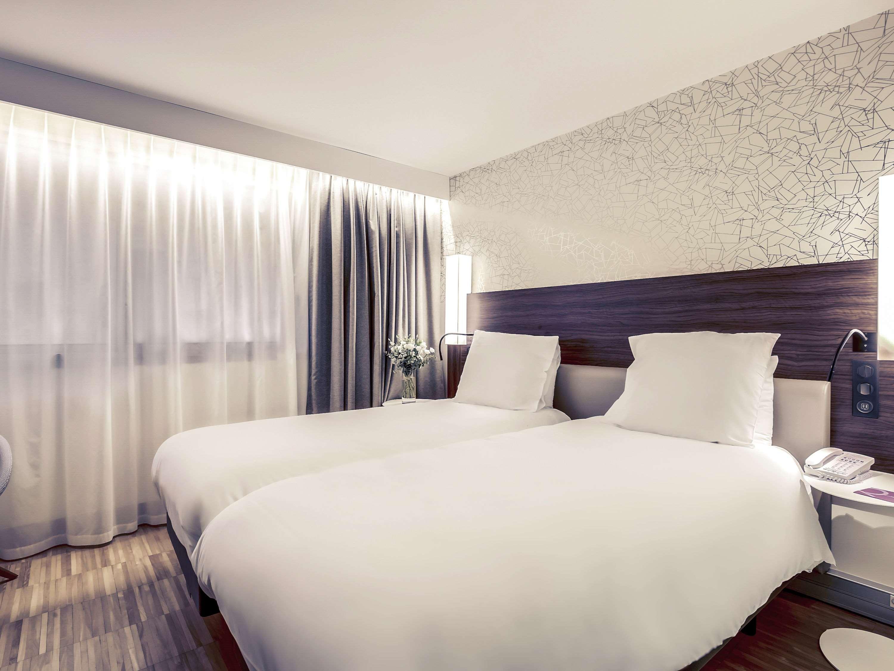 Mercure Paris Arc De Triomphe Etoile Esterno foto