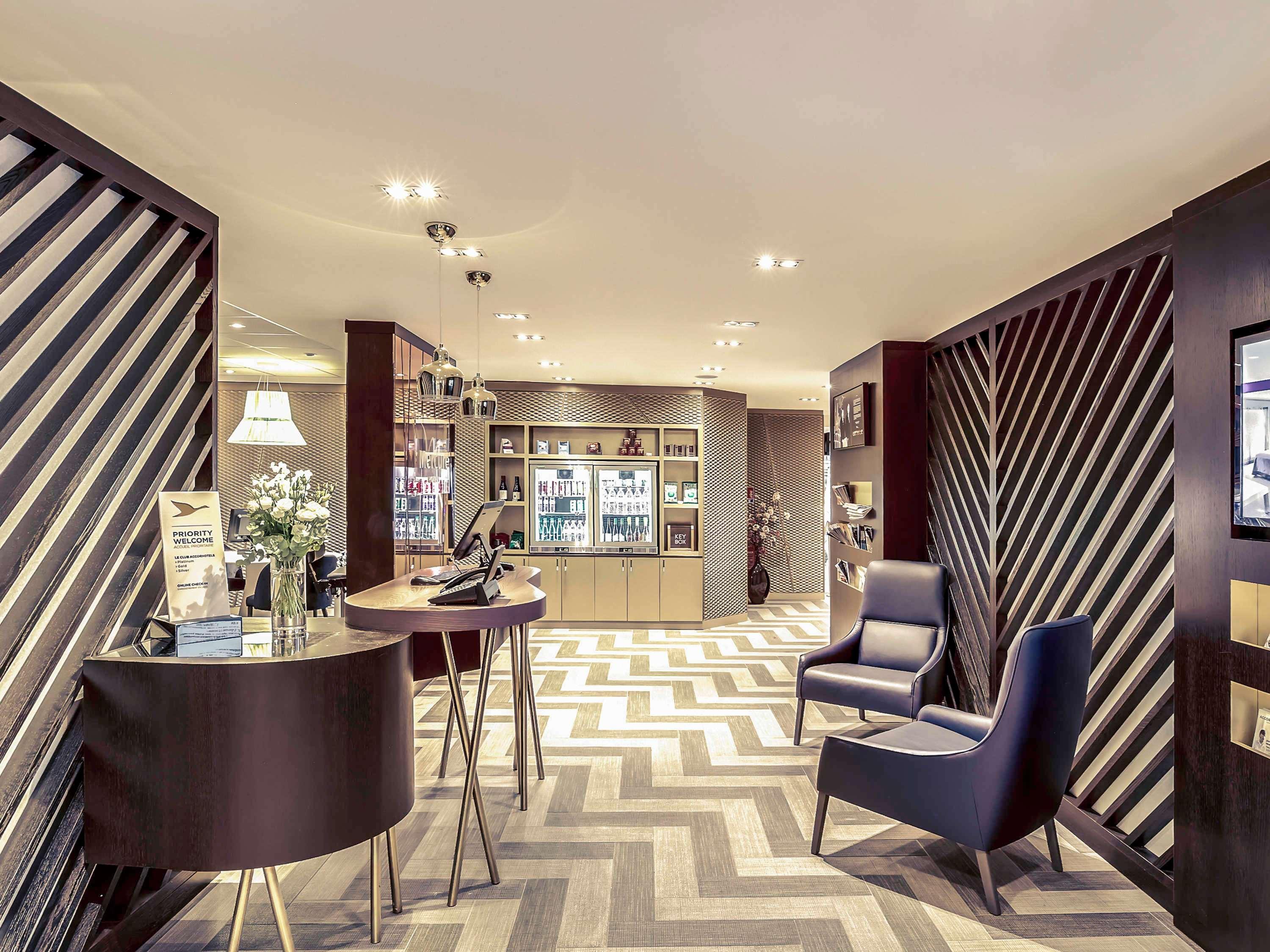 Mercure Paris Arc De Triomphe Etoile Esterno foto