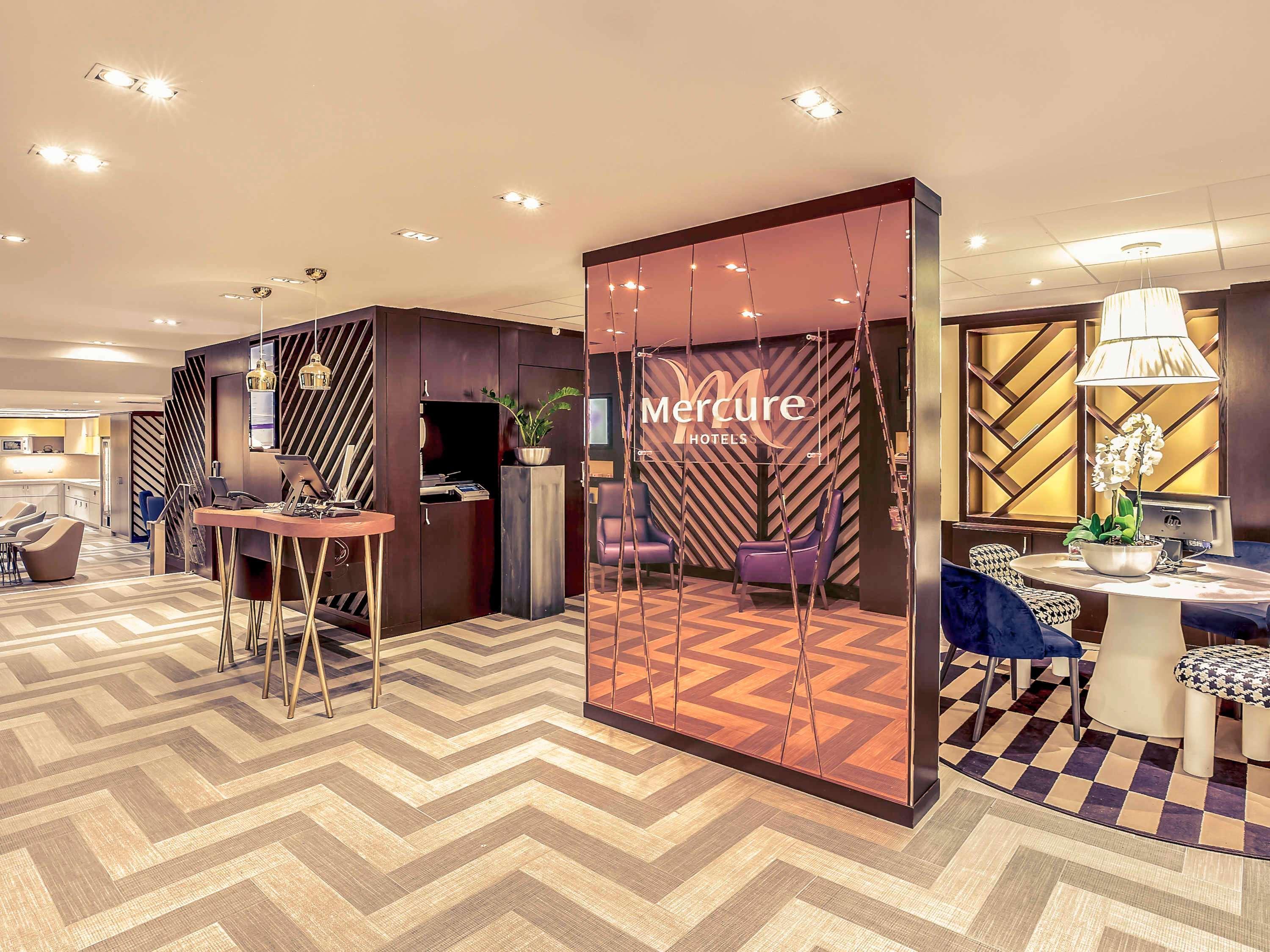 Mercure Paris Arc De Triomphe Etoile Esterno foto